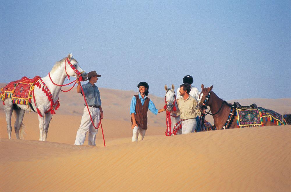 المها، صحراوي ونادي صحي من لاكشري كوليكشِن، دبي فندق المرقاب